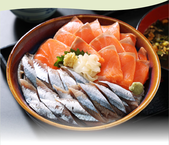 さんまとサーモン2種の海鮮丼の具