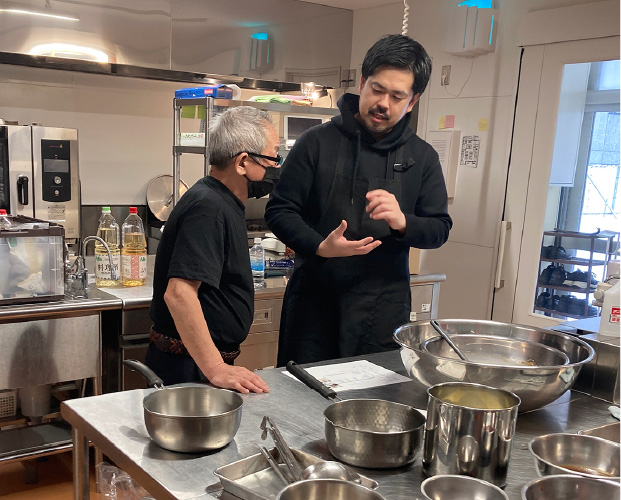 上海ホルモンラーメン