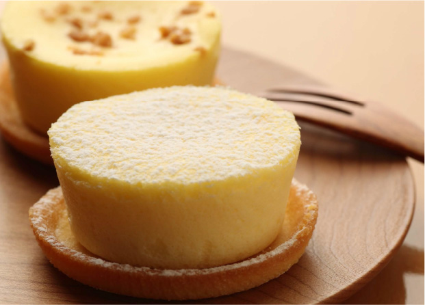人気のチーズケーキ2種にティラミスロールを組み合わせたアソートセット