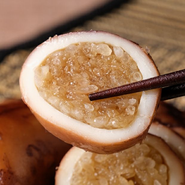 甘辛く炊き上げたいかめし